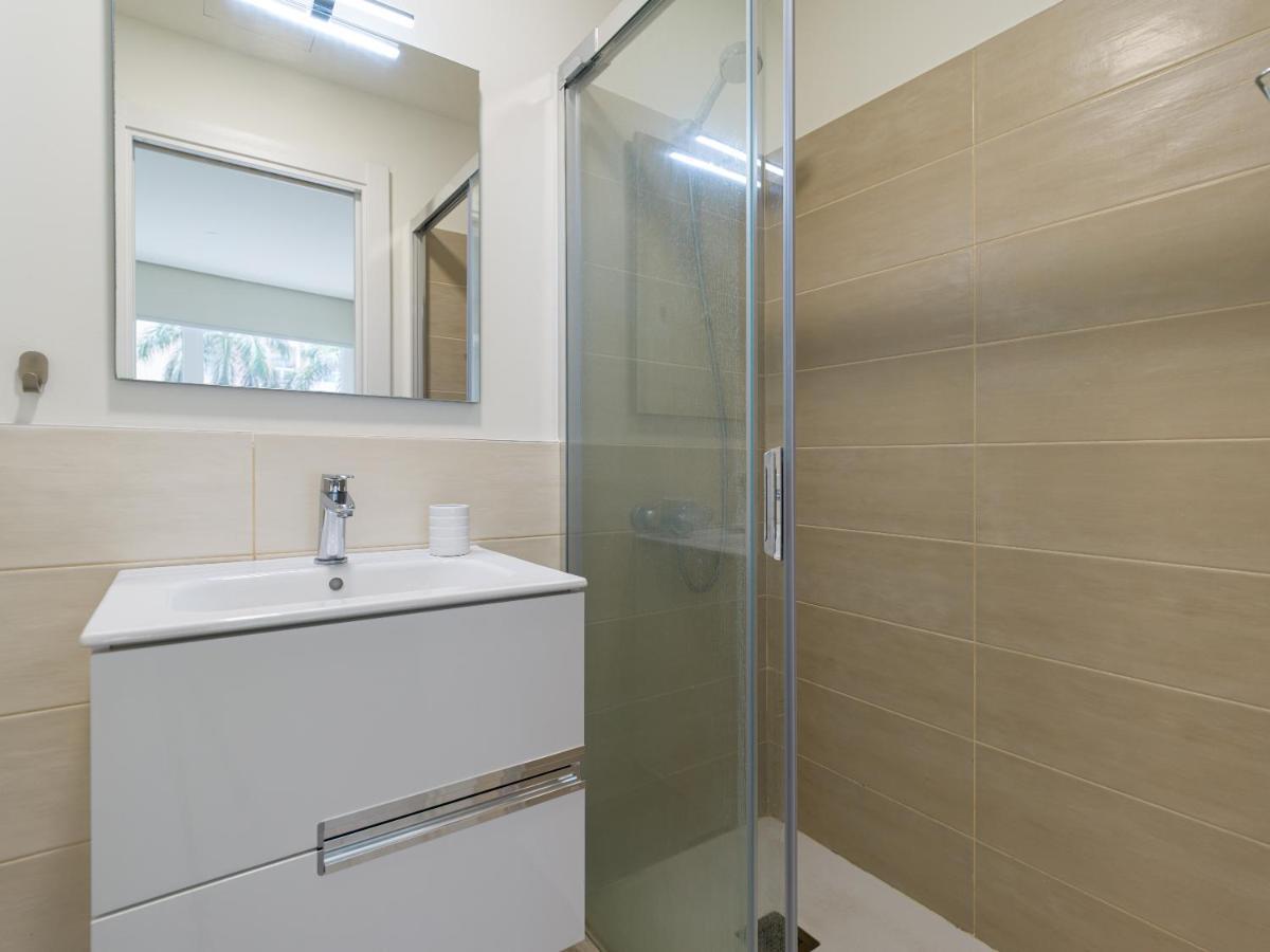 לאס פאלמס דה גראן קנאריה Homeforguest Apartamento Con Terraza Y Parking En Las Canteras מראה חיצוני תמונה